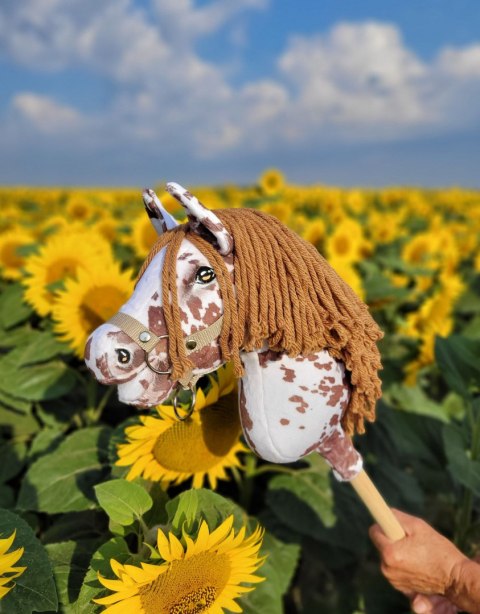 Hobby Horse Mały koń na kiju Premium - tarantowaty biało-brązowy z brązową grzywą A4