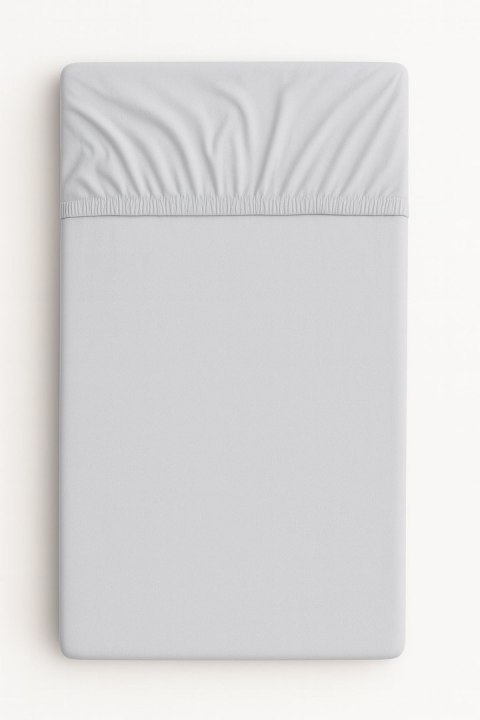 Prześcieradło bawełniane z gumką do łóżeczka 140x70 cm - szare Prześcieradło bawełniane z gumką do łóżeczka 140x70 cm - szare