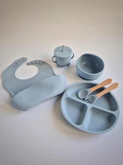 Niebieski zestaw silikonowy do karmienia dziecka
