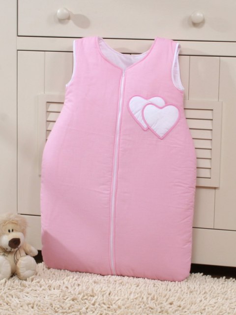 Śpiworek dla dzieci bawełniany M 6-12 mcy TOG 2.5 całoroczny ocieplany serduszka różowe