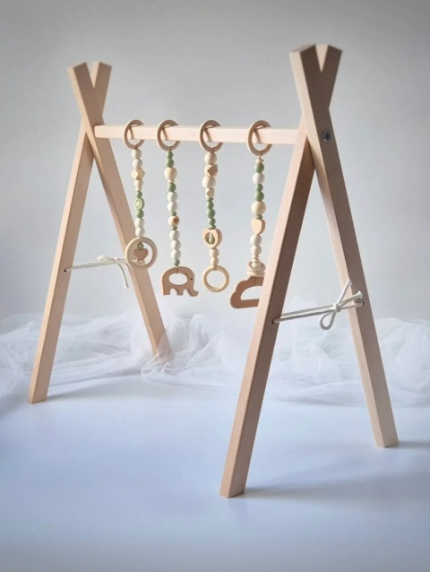 Stojak edukacyjny Baby Gym z zawieszkami