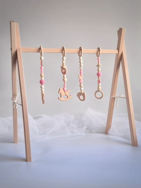Stojak edukacyjny Baby Gym z zawieszkami