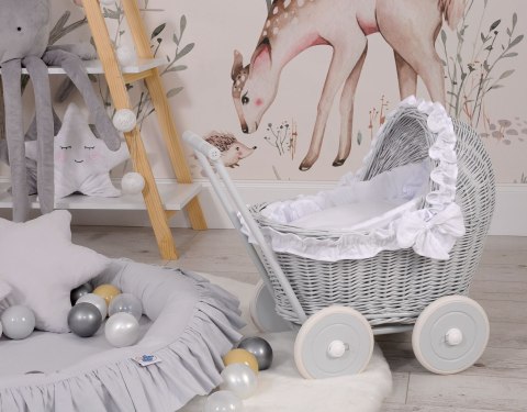 Wiklinowy wózek dla lalek pchacz szary z białą pościelką i miękką wyściółką CHIARA