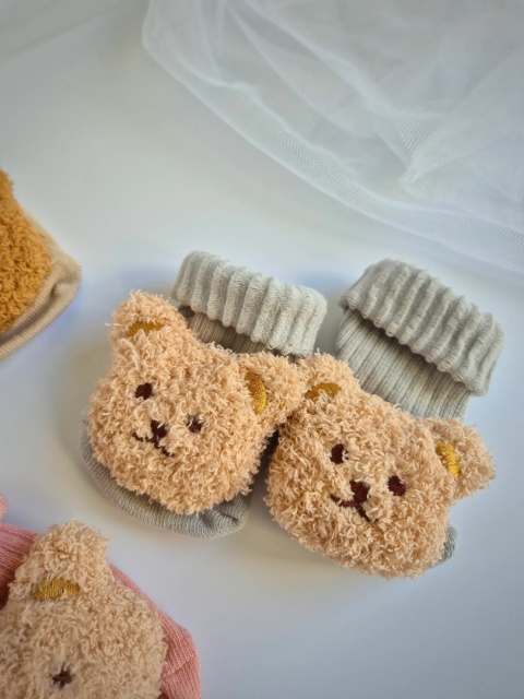 Skarpetki niemowlęce z misiami