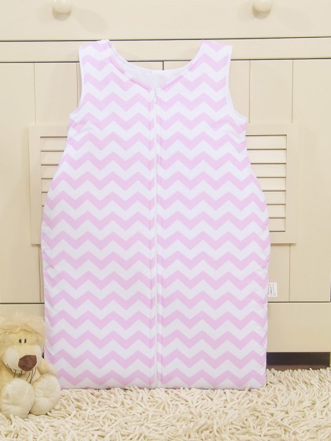 Śpiworek dla dzieci bawełniany M 6-12 mcy TOG 2.5 całoroczny ocieplany chevron różowy