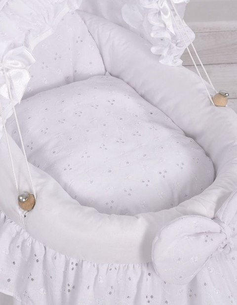 Wózek dla lalek Kosz Mojżesza dla lalek z budką AURORA biały z haftowaną koronką